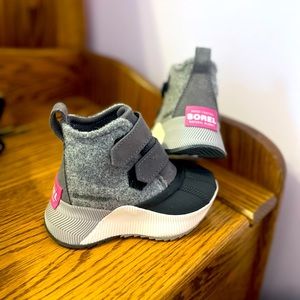 Sorel toddler boot